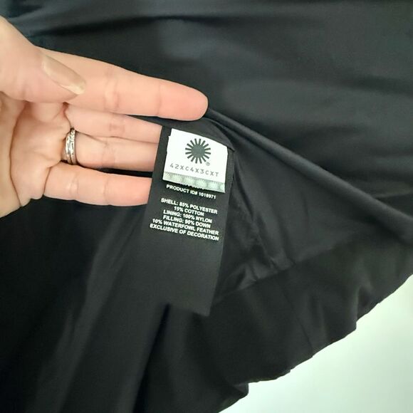 UGG Men's Nathaniel Waterproof Down Vest in Black - Size XL - Picture 5 of 8